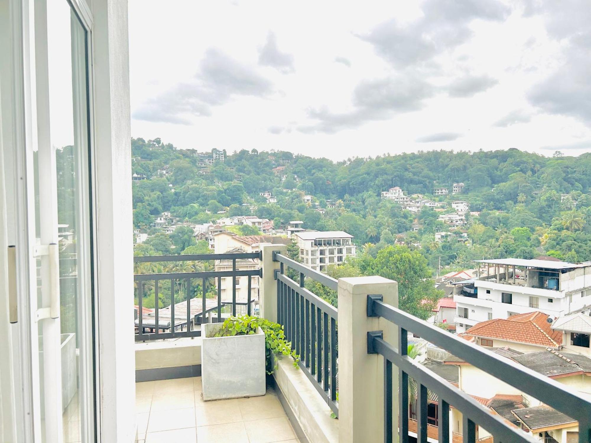The Terrace Kandy Esterno foto